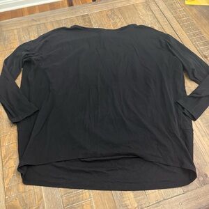 lululemon athletica Women's Black Long Sleeve Tee